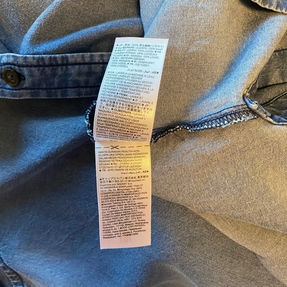 Banana Republic Parker Tunic-Fit Chambray Denim Shirt XS - Picture 10 of 10